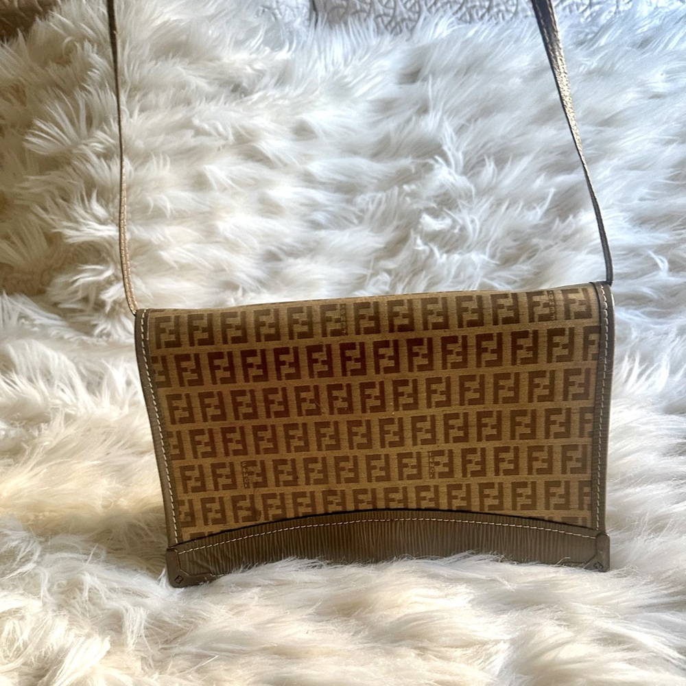 Fendi vintage clutch / crossbody
